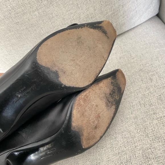 Salvatore Ferragamo Black Leather Vintage Pointy Kitten Heels Size 7 - Picture 5 of 8